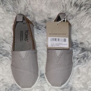 Toms Kids Shoes in Gray and Brown
